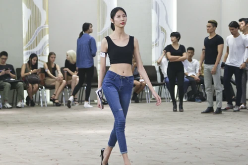 Vietnam International Fashion Week 2015 tuyển chọn người mẫu tại Hà Nội