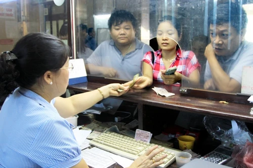 Không ai có thể can thiệp mua vé tàu Tết