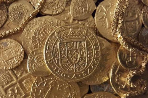 Kho tiền triệu đô trong xác tàu đắm