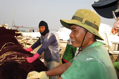 Bài 1: Những người giữ biển ở Lý Sơn