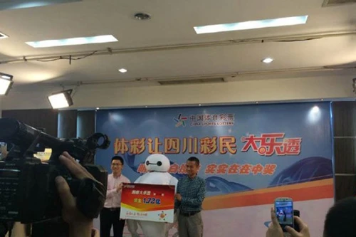 Phải ngụy trang khi trúng số độc đắc