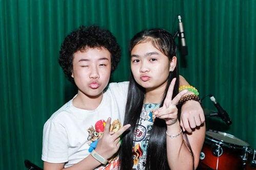 "Cô bé đu đủ" và "Hoàng tử tóc xù" trở lại sân khấu Giọng hát Việt nhí