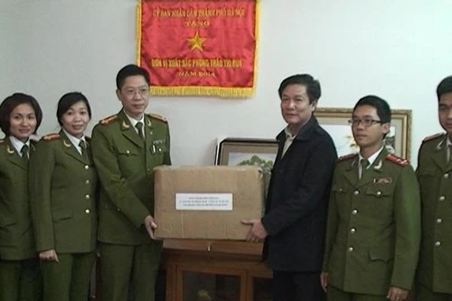 Chung tay với báo ANTĐ mang hơi ấm đến với người nghèo