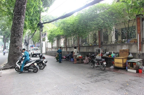 Nam thanh niên đâm bạn gái rồi tự tử là do quá ghen tuông