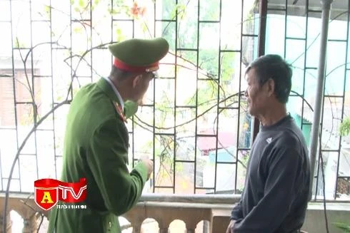 Hướng dẫn kỹ năng thoát nạn khi xảy cháy cho các hộ dân ở ngõ sâu