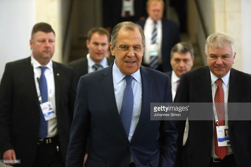 Cuộc tranh cãi về trật tự thế giới mới