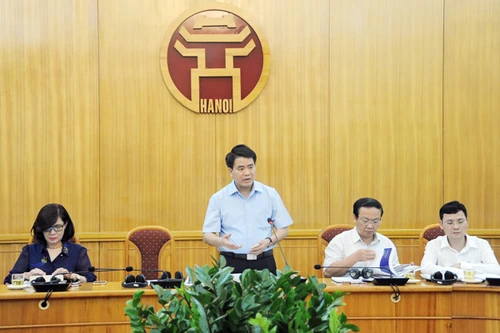 Chủ tịch UBND TP Hà Nội: Chấm dứt tình trạng có quá nhiều doanh nghiệp xe buýt con