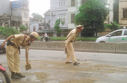 Nhờ các anh, Thủ đô bình yên, sạch đẹp