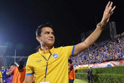 Kiatisak gây sốc: "Bóng đá Thái Lan đang ảo tưởng sức mạnh!"