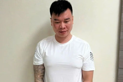 Bắt Thu 'vệ sỹ' cùng 6 đối tượng liên quan đường dây sản xuất, buôn bán 'khí cười'