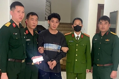 Công an phường Kim Liên bắt giữ đối tượng truy nã 