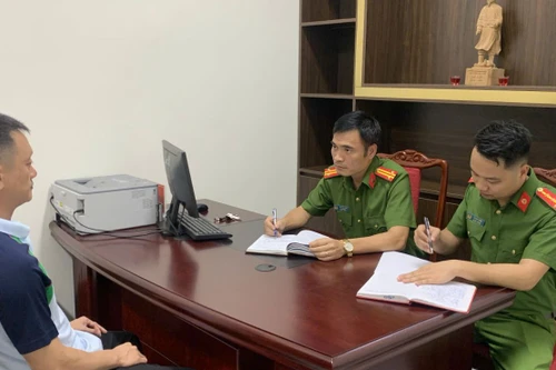 Triệt phá ổ nhóm tội phạm do Vi 'ngộ' cầm đầu