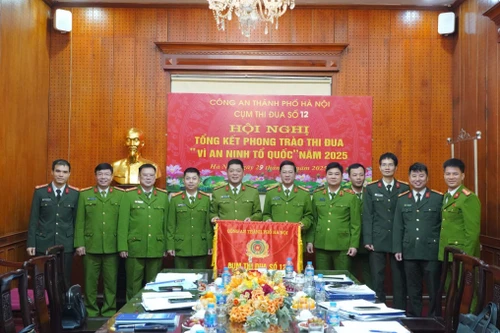 Quyết tâm hoàn thành tốt mọi nhiệm vụ, đảm bảo bình yên cho nhân dân