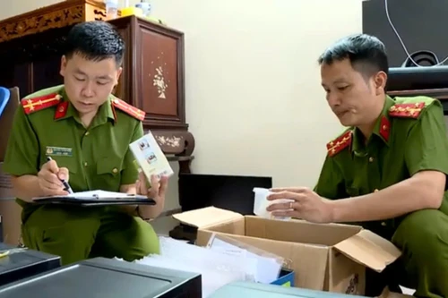 Người phụ nữ đặt mua 58 công ty 'ma' để mua bán trái phép hóa đơn