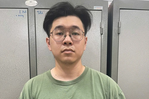 Khởi tố, bắt tạm giam đối tượng hành hung dã man người phụ nữ ở chung cư