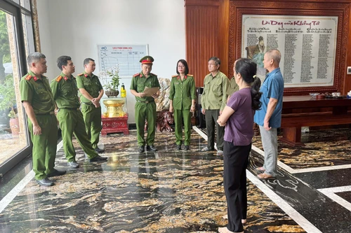 Khám xét khẩn cấp nhà 'trùm giang hồ' Bùi Quốc Ý