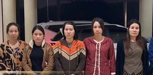 Bóc gỡ ổ nhóm cờ bạc "lô, đề" qua mạng xã hội