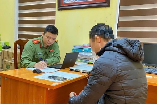  Xử phạt trường hợp lợi dụng mạng xã hội xúc phạm uy tín của cơ quan, tổ chức