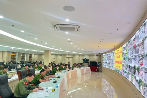 Công an Hà Nội trao đổi kinh nghiệm về công tác chuyển đổi số 