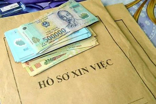 Điều tra vụ lừa đảo chiếm đoạt tài sản với thủ đoạn xin việc làm