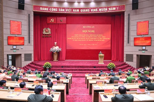 Thúc đẩy quá trình hội nhập quốc tế, chủ động bảo vệ Tổ quốc từ sớm, từ xa