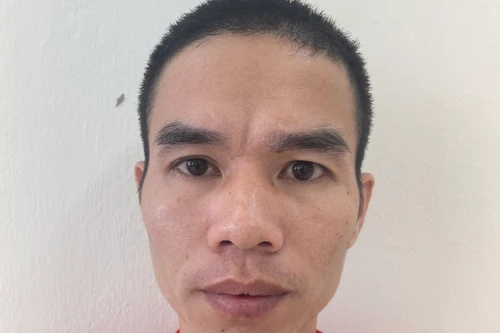 Thuê ô tô tự lái mang đi cầm cố