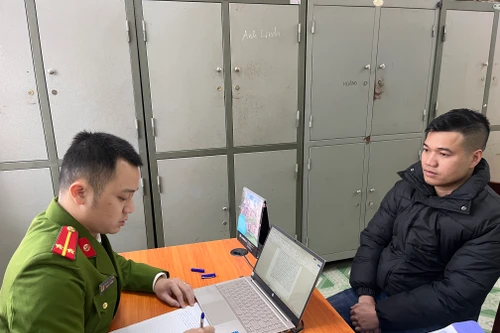 Nửa đêm lầm lũi vận chuyển, tập kết hơn 80 kg pháo hoa nổ 