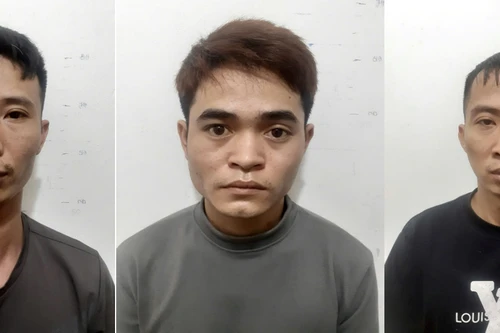 Khởi tố chủ và 2 nhân viên quán karaoke về hành vi "Chứa mại dâm"