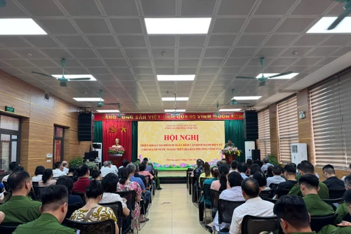 Mở đợt cao điểm 50 ngày đêm cấp định danh điện tử cho người nước ngoài