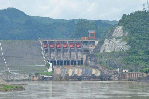 Thủy điện sông Đà thiếu nước nghiêm trọng, ngành điện kiến nghị khẩn