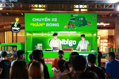 Chuyến xe “Hàn” rong Bibigo mang không khí vui tươi, thân thiện đến bạn trẻ Hà Nội