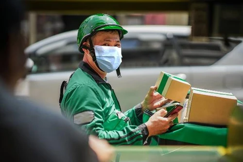 Làm sao để sàn thương mại điện tử thu thuế hộ, cá nhân kinh doanh?