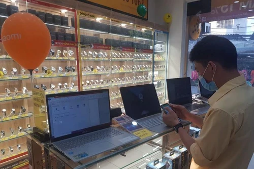 Khan hiếm máy tính xách tay giá bình dân