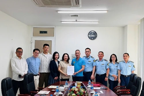 Đại diện CHANEL khu vực Châu Á Thái Bình Dương gửi thư cảm ơn Cục QLTT TP.HCM