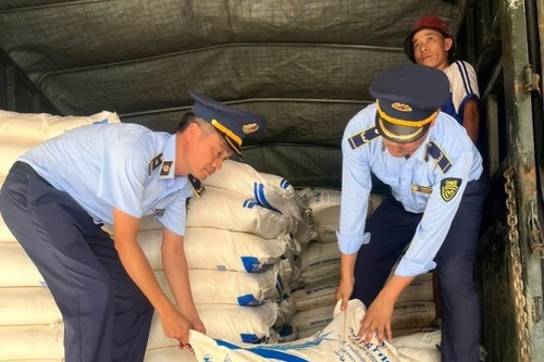 Đường lậu từ Thái Lan ồ ạt vào Việt Nam