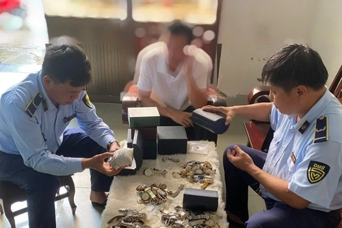 Hàng giả, hàng nhái trên “chợ online”: Cách nào nhận biết?