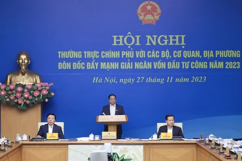 21 bộ, cơ quan Trung ương và 30 địa phương vẫn "ì ạch" giải ngân 