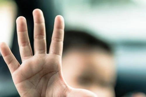 Nhiều trẻ em có nguy cơ bị xâm hại trên môi trường mạng