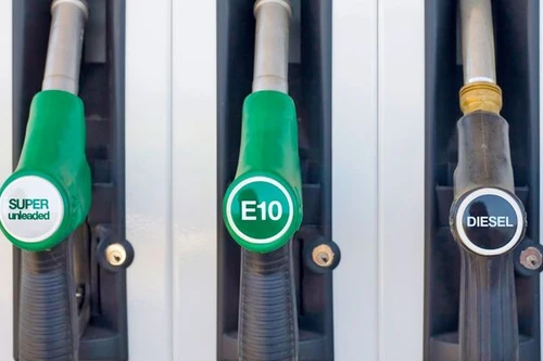 Đề xuất mới về lộ trình sử dụng xăng sinh học