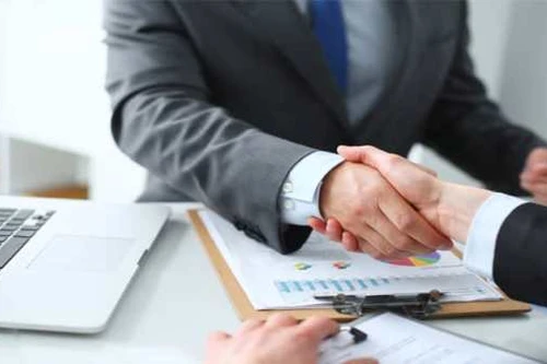 Người Việt đầu tư ra nước ngoài 534 triệu USD