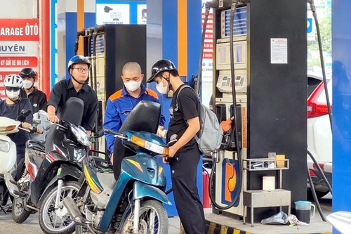 Quản lý thị trường sẽ kiểm tra, xử lý doanh nghiệp xăng dầu vi phạm về hóa đơn điện tử