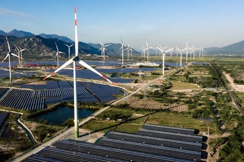 Vì sao Chính phủ yêu cầu Bộ Công Thương hoàn thiện lại Kế hoạch thực hiện Quy hoạch điện VIII?