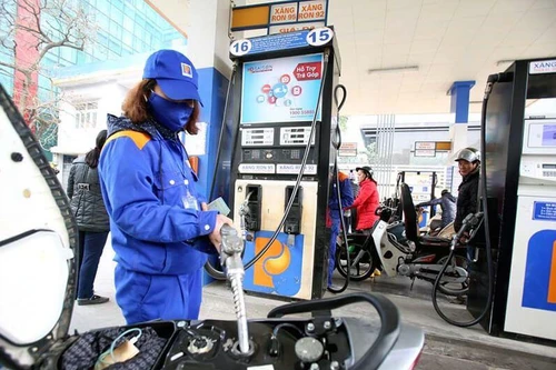 Giá xăng sẽ tiếp tục tăng, vượt 30.000 đồng mỗi lít?