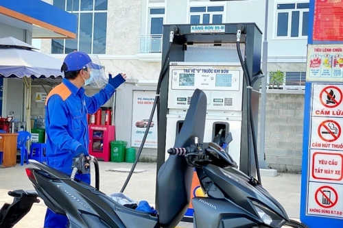 Dự báo giá xăng ngày mai tiếp tục tăng