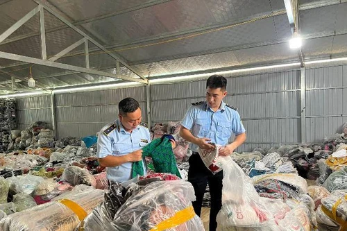 Kiểm tra 3 tổng kho “hàng hiệu” lớn nhất Tuyên Quang, hàng chuyên nhập từ... chợ Ninh Hiệp