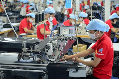 GDP 6 tháng cuối năm phải tăng 8,42%