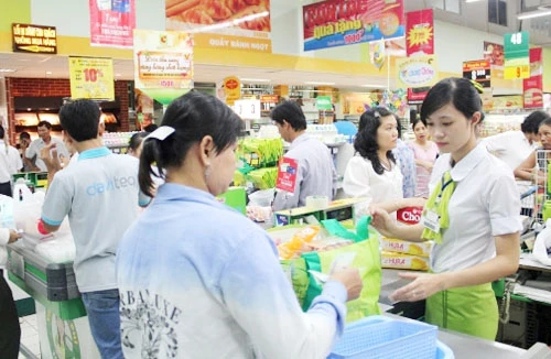 Big C tiếp tục khuyến mãi, giảm giá sâu