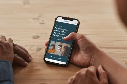 Bảy lời khuyên dành cho cha mẹ để giúp con sử dụng mạng xã hội lành mạnh