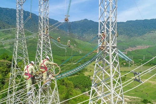 Trạm biến áp trên hệ thống điện miền Nam gặp sự cố đã được xử lý