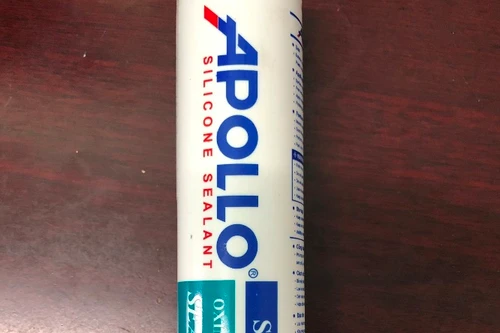 Hà Nội: Chuyển hồ sơ vụ buôn bán keo giả mạo nhãn hiệu Silicone Apollo sang cơ quan Công an